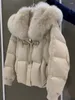 Trenchs de femmes Manteaux 2024 Mode Vêtements d'hiver Femmes Haut de gamme Sentiment Beige Col en peluche Chaud Velours Épaissi Manteau de coton pour veste