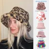 Ins Autumn and Winter Leopard Print Pattern Fisherman Hat Womens Fleece Fleece Thick Cow Print Pot Hat Fashion Furstile Bowler Caps 240202