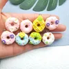 Charmes 10 pièces Simulation résine dessin animé gâteau ananas beignet boucle d'oreille pendentif sac porte-clés bricolage ornement accessoires