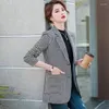 Damenanzüge 2024 Große Größe Plaid Blazer Frauen Jacke 5XL Frühling Herbst Dünne Anzug Oberbekleidung Koreanische Kerb Kragen Einreiher Tops