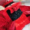 犬のアパレル手作りの高級服ウェディングドレスガウン赤い眩しいスパンコールスカートプリンセスイブニングダンスパーティーホリデーワンピースプードル