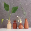 Vasen Vintage handgefertigte Blumenwaren aus Holz mit Massivholz-Desktop-Dekoration Retro einfache trockene Vase