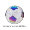 Holografische reflecterende voetbal maat 4/5 Glow In The Dark Voetballen Geschenken met inflator Uitstekende elasticiteit Sportartikelen 240127