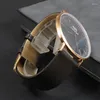 Watch zespoły Ultrathin Miękkie, prawdziwe skórzane opaski Universal Interface Butterfly Buthle Waterproof Waterproof Cowleather Sain