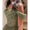 Elegante schoolgalajurken Sweetheart Off-the-shoulder Groen Tule Lange glitterpailletten Kralen Afstuderen Formele feestgalajurk 240125