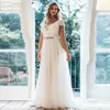 Elegante Brautkleider aus Chiffon in A-Linie in Übergröße mit Flügelärmeln, sexy V-Ausschnitt, Spitze, schicke Brautkleider, Boho Garden Beach, bodenlang, plissiert, Brautroben von De Mariee