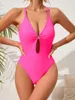 女性用水着2024バックレスワンピース水着ホローパッド女性Mujer Trikini Stroj Kapielowy Maio Biquini Badpak Maillot Femme