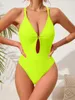 女性用水着2024バックレスワンピース水着ホローパッド女性Mujer Trikini Stroj Kapielowy Maio Biquini Badpak Maillot Femme