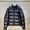 Mans Designer Monclair Veste Down Parkas Manteaux Puffer Vestes Bomber Manteau D'hiver Monclairjacke À Capuchon Outwears Tops Coupe-Vent Taille Asiatique 911