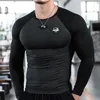 Män långärmad skjortor Bodybuilding Patchwork Quick Dry T Shirt for Men Workout Fitness Training 240118