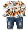 Conjunto de roupas para meninas 039, blusa floral com babados, calças jeans rasgadas, terno237l2523196