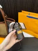 24SS Women's Luxury Designer Antik blommakorg Väska Kvinnors handväska Crossbody väska shoppingväska ut ur gatan dagliga val 20 cm