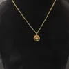 Modische Halskette, luxuriöse Herren-Halsketten, Chevron-Kreuz-Anhänger in Versilberung mit Pav Black Diamond, beliebter Damen-Charm