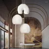 Lampy wiszące nowoczesne zaawansowane niestandardowe żyrandol salon hala biała lampa żywicy w kształcie litery U sypialnia sypialnia jadalnia oświetlenie