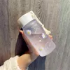 ウォーターボトル500mlポータブルプラスチックカップトラベル屋外直射飲料転倒ストラップハンギングロープ透明なフロスト