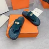 Slippers Beach Shoes For Women Men Summer Natural Kid Suede Platform Metal Decoration Slides Flat Flip Flops Designer