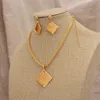 Kvinnans smycken set Simple Pendant Dubai Gold Plated Necklace för Daily Party Paring Summer 240125