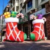 Partihandel 6m 20 fjärde jätte Uppblåsbar julstrumpa för utomhusdekoration Blow Up Gift Display för semesterhändelseanvändning