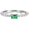 Anneaux de cluster Fashion Beryl Moissanite Bague Emerald Cut Vintage Real Sterling Argent S925 Zirconial Diamond Slim Band INS Fine Bijoux