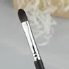 Pincéis de maquiagem R111 Professional Make Up Brush Corretivo Resiliente Fibra Sintética Ferramentas Cosméticas Punho Preto