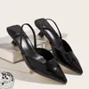 Sandały Modne damskie pompki Sandał Sandał Seksowne Slingback Środkowy Obcina Cearówka Elegancka spiczasta imprezowa imprezowa buty ślubne dla kobiet 35-43 Plus Size