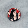 Broszki Dz1823 Pulp Fiction Collection Enamel Lapel Pin Pins Pins Hats Ubranie plecak dekoracja biżuterii