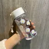 ウォーターボトル500mlポータブルプラスチックカップトラベル屋外直射飲料転倒ストラップハンギングロープ透明なフロスト