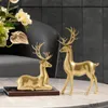 Statue de cerf debout et assis en résine, sculpture de renne, ornements, accents de cerf pour l'entrée de la maison, décoration de table de manteau 240202