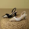 Sandaler blockerar hälen 5 cm kvinnor fyrkantiga tå höga klackar skor för dam