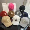 Berretto da baseball in velluto a coste del nuovo stilista Lettera C Cappello casual con lingua piatta per uomo e donna Cappello estivo retrò per ombrellone all'aperto BQ1307