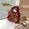 Borse da sera Emed Cuore Borse moda Designer Borse per il tempo libero Chic in pelle verniciata 2023 Borsa a tracolla piccola Borsa regalo Donna Negozi Borse 2024