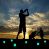 1 set di palline da golf a LED con luce notturna luminosa fluorescente che si illuminano al buio 240129