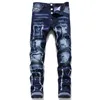 Jeans blu con toppe slimfit da uomo di lusso leggero Jeans mendicante con stampa a pois di alta qualità Jeans da strada sexy alla moda 240131