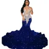 2024 Robes bleues royales sexy paillettes à paillettes à paillettes brillantes sirène scintillante Appliques en dentelle blanche Crystal Robe de soirée robes de bal robes de bal Longueur 0513