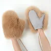 2024 Brand Girl Fashion Luxury Real Fox Fur Glove Winter Women Natural Real Fox Fur Gloves Warm 100% äkta Fox Fur Mittens240125