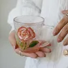 Bicchieri da vino Tazza in vetro rosa rosa dipinta a mano con manico Bevanda fredda Caffè Tazza da tè Acqua Home Office Bicchieri Tazza da tè Regalo 240ML / 300ML