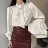 Women's Blouses French Style Commuter OL Elegant White Satin Shirts Pearls Long Sleeve Drape Blouse 2024 Spring Summer Chic Loose Blusas