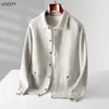 LHZSYY Abrigo de cachemira para hombre Cárdigan de punto con cuello de POLO para invierno Suéter suelto para jóvenes Chaqueta gruesa Camisa base de uniforme de béisbol informal 240118