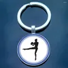 Keychains Fashion Artistic Gymnastics Logo Keychain Gymnast Glass Keyring Pendant Commemorative Gift kan anpassas DIY