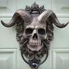 1PC kozą czaszkę wisząca żywica piekielna Demon dekoracja czaszki wisiorek do drzwi gotycka kolumna do domu dekoracja 240130