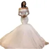 2024 Robes de mariée de sirène vintage Robes nuptiales sur l'épaule à manches longues appliques en dentelle en tulle plus taille africain nigériane Robe de Mariee corset 0513