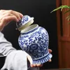Niebiesko -biała porcelanowa herbata słoik ceramiczna ogólna domowa pudełko uszczelnione vintage wazon wazon