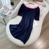 Robes de soirée 2024 Mode d'été coréenne Vêtements pour femmes de haute qualité Contraste Couleur Poupée Col Jupe tricotée Slim Fit Robe à manches courtes