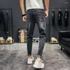 Jeans pour hommes Pantalons déchirés pour hommes Goth Skinny Tight Male Cowboy Pantalon Pipe Slim Fit cassé déchiré avec des trous 2024 Tendance de haute qualité