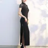 Vêtements ethniques Robe chinoise élégante Vintage dentelle Maxi avec col montant côté fendu classique Qipao pour femmes