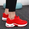 Women Platform Sneakers 2023 Röd höjd Ökande Sport Casual Running Shoes Femme Spring Air Cushion Nonslip Feminino Zapatos 240126