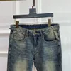 Tissu en jean lavé en coton doux de qualité supérieure avec une touche extrêmement délicate et une très bonne texture de mode de mode jean