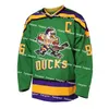 Maillots de hockey du film Mighty Ducks 66 Gordon Bombay 96 Charlie Conway 99 Adam Banks 44 Fulton Reed 21 Dean Portman 8 Teemu Selanne 9 Paul Kar