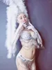 Sahne Giyim Kristal Bikini Set Seksi Beyaz Tüyler Eldivenler Headdress Sparkly Nightclub Kadın Parti Modelleri podyum kıyafeti DJ Kostüm