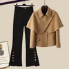 Koreansk retro Personlighet Cape Jacket Blazer Bellbottoms Twopiece Elegant Womens Trousers Passar Office Business Outlets 240202